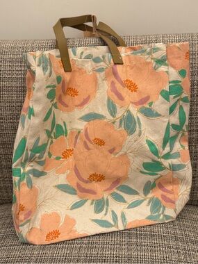 Eccolo Peach Floral Canvas Tote with Olive Handles